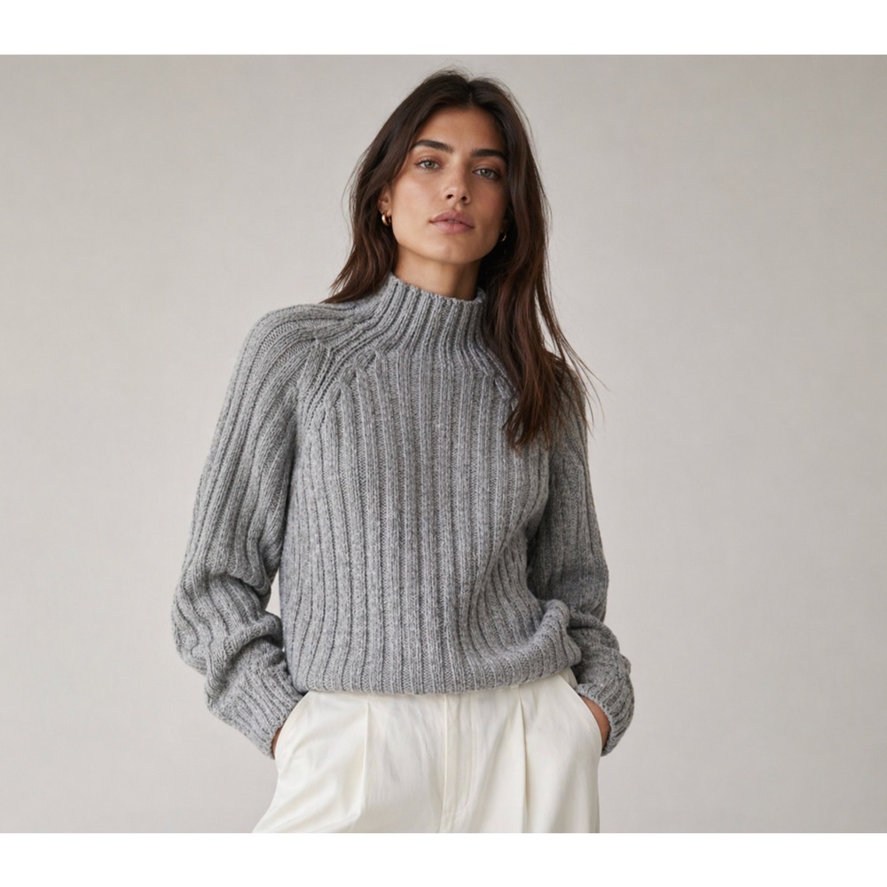 American Eagle Sweater Women Large Gray Mock‎ Neck Chenille Ribbed Knit Raglan